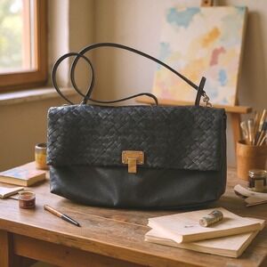 Elliott Lucca Navy Woven Soft Leather Shoulder Bag Purse Gold Tone Hardware